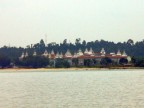 building on south end of Malay Peninsula.JPG (112 KB)